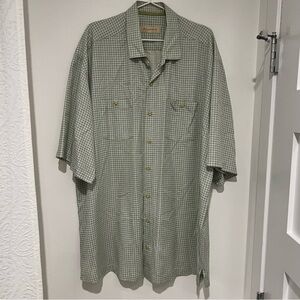 Tommy Bahama 100% Silk Green Plaid Button down